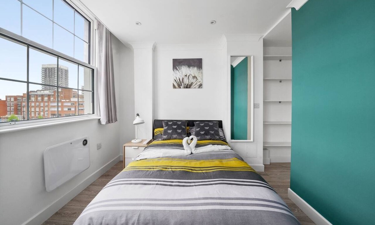 Portsoken Apartment | Studio Apartment Green