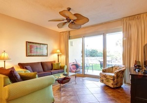 2 BR/2 BA-Pool Side-High Pointe Beach Resort -1st Floor - Beach Service INCLUDED in Seacrest Beach