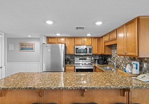 304- Newly updated, Beachfront Condo with breathtaking views in Destin