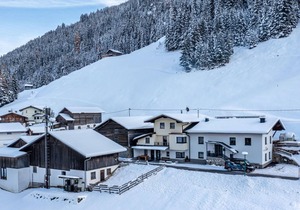 38 m² Apartment ∙ 2 bedrooms ∙ 4 guests in Kappl