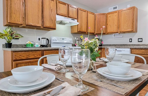 Lake George Apartment | 2 bedroom Hide-a-way with Balcony- minutes from Lake George