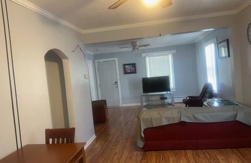 Springfield House | 2-bedroom house in Springfield