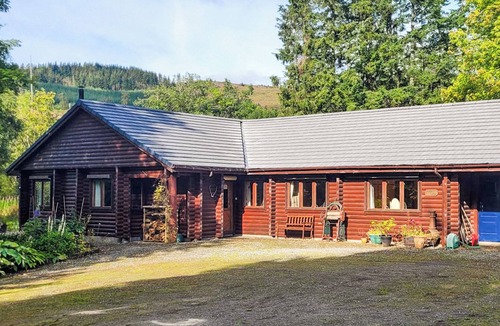 Blairgowrie Cottage | 3 bedroom accommodation in Enochdhu, near Pitlochy