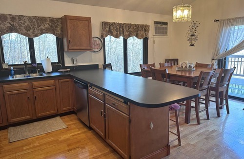 Hensonville House | 4-bedroom mountain getaway in the Catskills located just nearby Windham Mountain