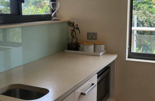 Darwin City Centre Apartment | Beach front, with huge outdoor living area and views. Everything you need!