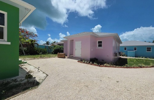 Spanish Wells House | Beautiful brand-new beachfront 2-bedroom house on Russell Island, Bahamas