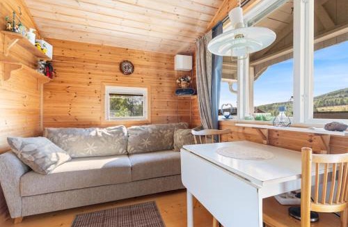 Docksta House | Calm