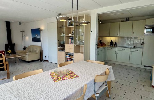 Sint Maartenszee House | Comfortable bungalow for 6 people, 3 bedrooms, in walking distance from the beach