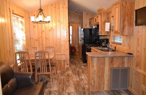 Pittsfield Cabin | Scenic Waterfront Cottage | Steps to Pine Lake & Family-Friendly Resort
