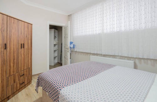 Osmangazi Apartment | Spacious Flat Near Bursa Grand Mosque in Osmangazi