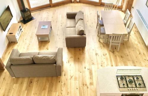 Tewitfield House | Twin Lakes Country Club is a development of stunning lakeside lodges