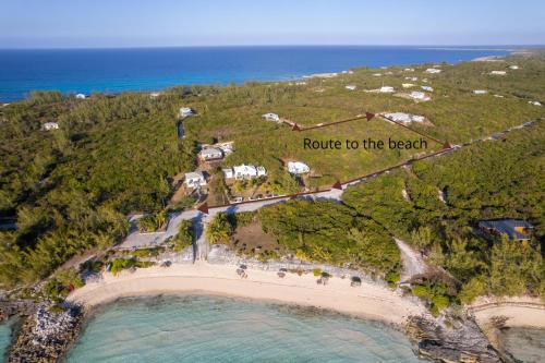 Seas The Day - Brand New Villa withOcean View, Walk to Rainbow Bea home in Alice Town