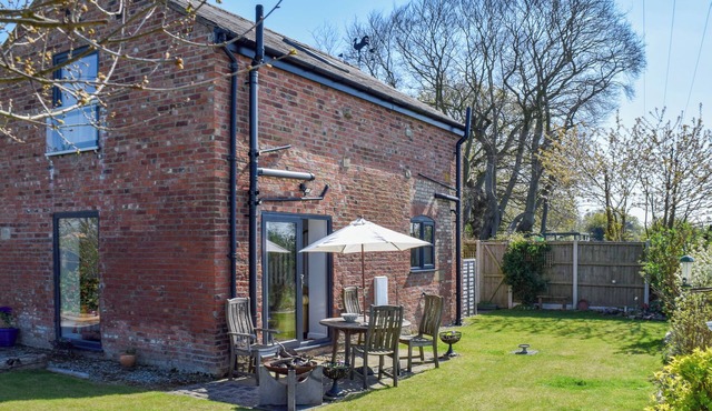 2 bedroom accommodation in Knutsford in Knutsford