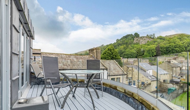 2 bedroom accommodation in Settle in Settle