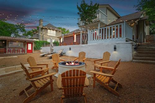 5-BD 3-BA Serene Retreat in Heart of Flower Mound in Flower Mound