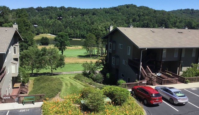 "5005" Valley View Condo Inside City of Sky Valley. Monthly Rentals Available! in Sky Valley