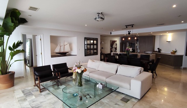 9th floor, 4 bedroom. Cielo Apartment - An ocean front dream. in San Miguel de Cozumel