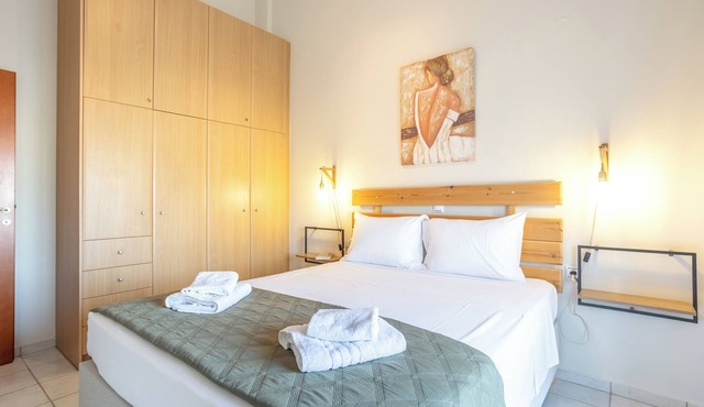 A spacious, fully-equiped Duplex ready to make your stay care-free in Gerani