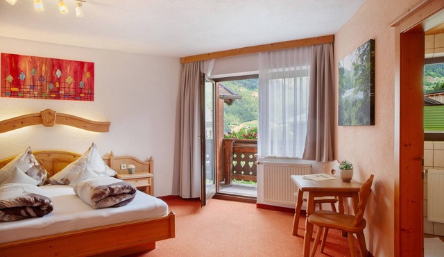 Apartment 'Ferienwohnung Bergsee' with Sea View, Shared Terrace and Wi-Fi in Oetz