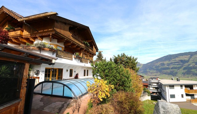 Apartment in Fügen near ski resort in Fügen
