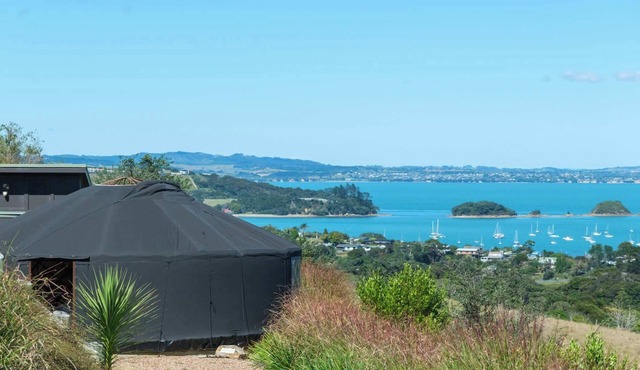 Awaawa Yurts - Rangi - Our Island in Waiheke Island