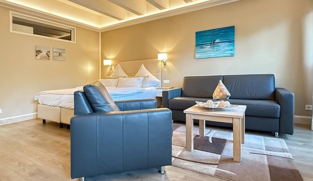 Awesome apartment in Binz with outdoor swimming pool in Prora/Rügen