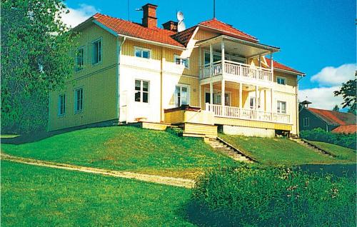 Awesome Home In Svärdsjö With Sauna in Svardsjo