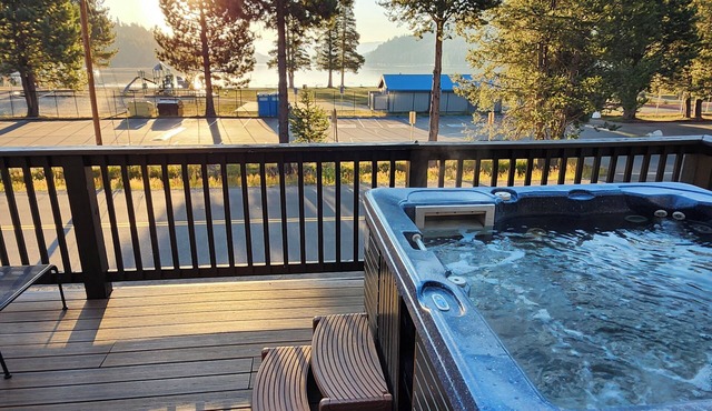 Beach Chalet - Ski Lease - Weddings - Events - Reunions - Thanksgiving - Boating in Truckee