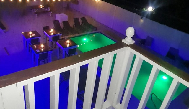 BELL At The Airport Suites - No Smoking & Adults Only - Free Airport Transportation in Nassau