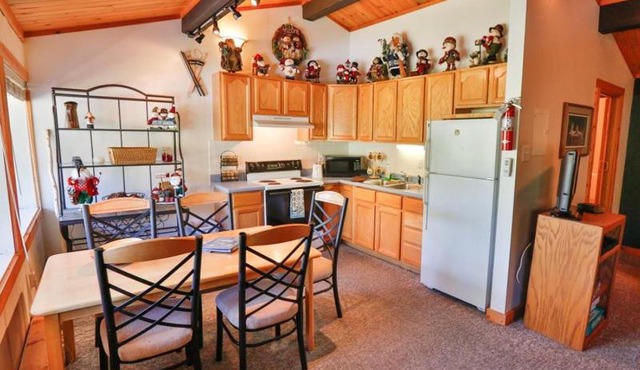 Brettelberg Slopeside Condos E8 in Carbondale