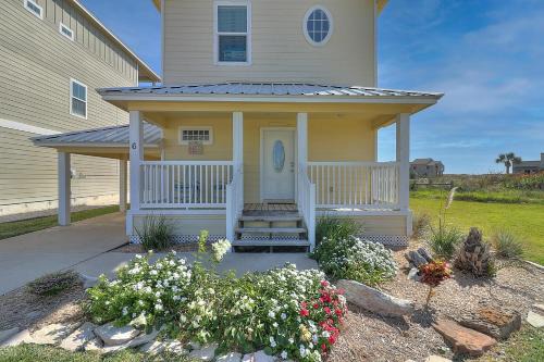 Buttercup Cottage BV6 in Padre Island