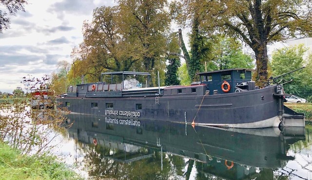 Cabine 01, gîte sur l'eau, péniche ma pensée in Metz