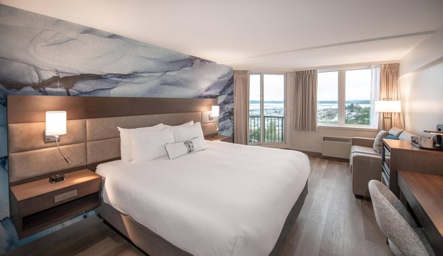 Coast Bastion Hotel in Nanaimo