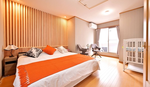 Convenient location to Tennoji Station, direct flight to Kansai Airport, Japanese style modern 3 rooms, convenient for shopping in Osaka