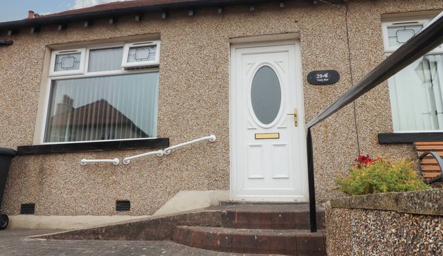 COSY BEE, pet friendly, character holiday cottage in Heysham in Morecambe
