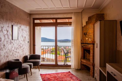 Cundera Hotel in Ayvalık