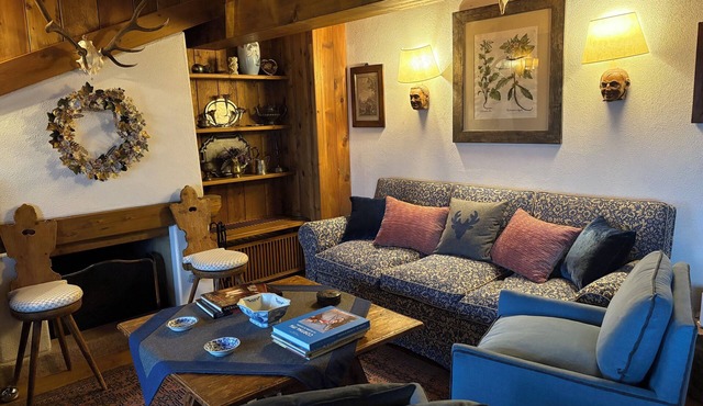 Elegant apartment in Ampezzano style. Free Wi-Fi in Cortina d'Ampezzo