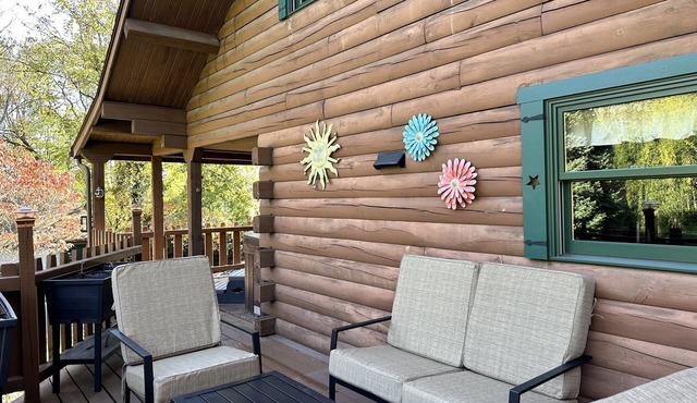 Forest Tree Log Cabin - middletown/Harrisburg/Hershey/Lancaster/York in Middletown