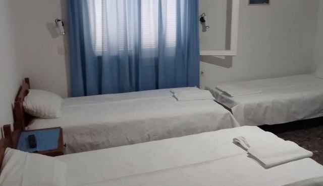 Frinda, studio next to the sea in Messinia