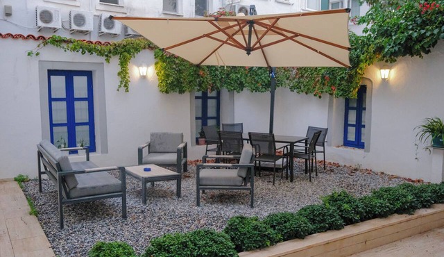 Historic Bodrum Stone House ,Walk to Beach & Marina, Garden, Sleeps 6 in Muğla