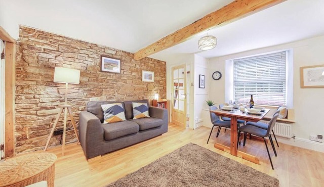 Host & Stay | Batemill Cottage in Birch Vale