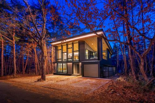 House of Hakuba by H of H in Hakuba