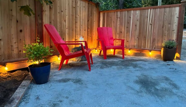 Lake Trail Guesthouse in Victoria