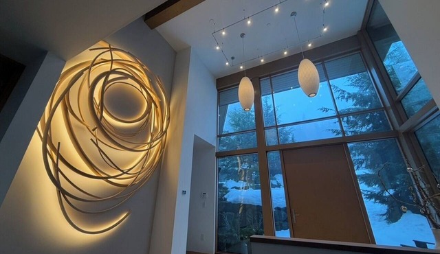 Luxury 4 bedroom ski in/ski out in Whistler in Whistler
