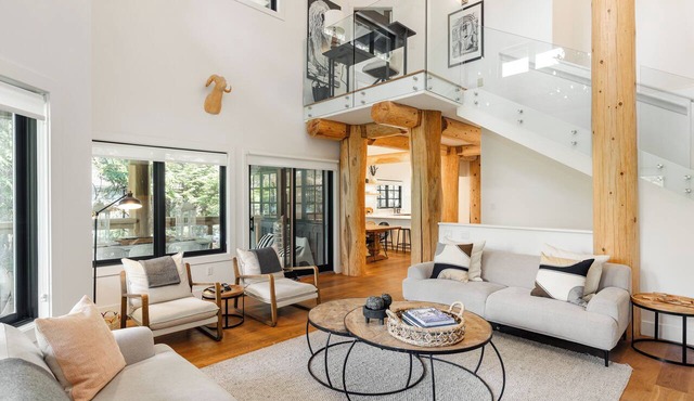 Luxury 4BR Retreat | Ski-In/Ski-Out Access | Pool & Hot Tub | Managed by Aloha Whistler in Whistler