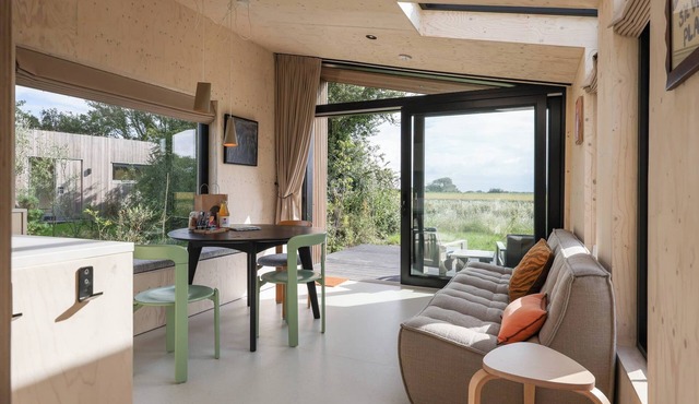 Modern tiny house for 4 in Westkapelle | Zeeuwse Liefde – Tiny House 5 in Westkapelle