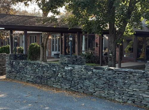 Mountain View Lodge in Clifford