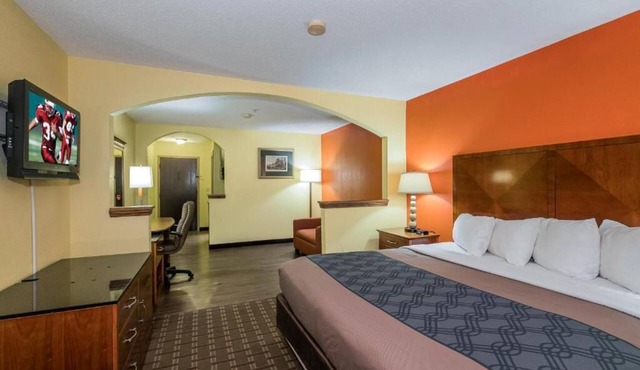 MY HOME & SUITES MADISON in Madison