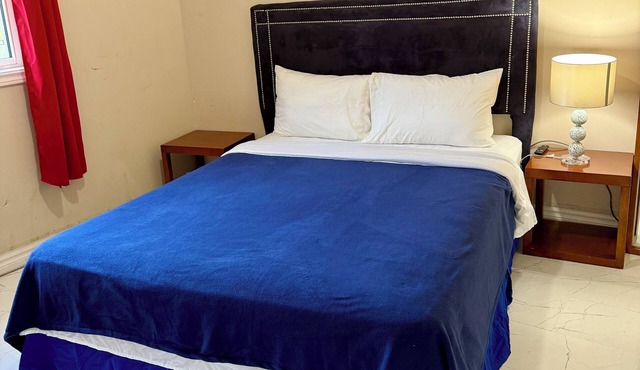 One bedroom apartment in Gravenhurst