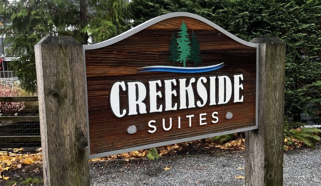 Pacific Shores Resort - Creekside Suites - 1 Bedroom - Oceanfront! in Nanoose Bay